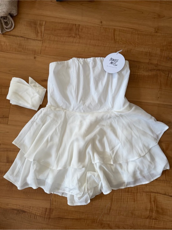Princess Polly Dresses & Skirts - Princess Polly White Strapless Ruffle Romper